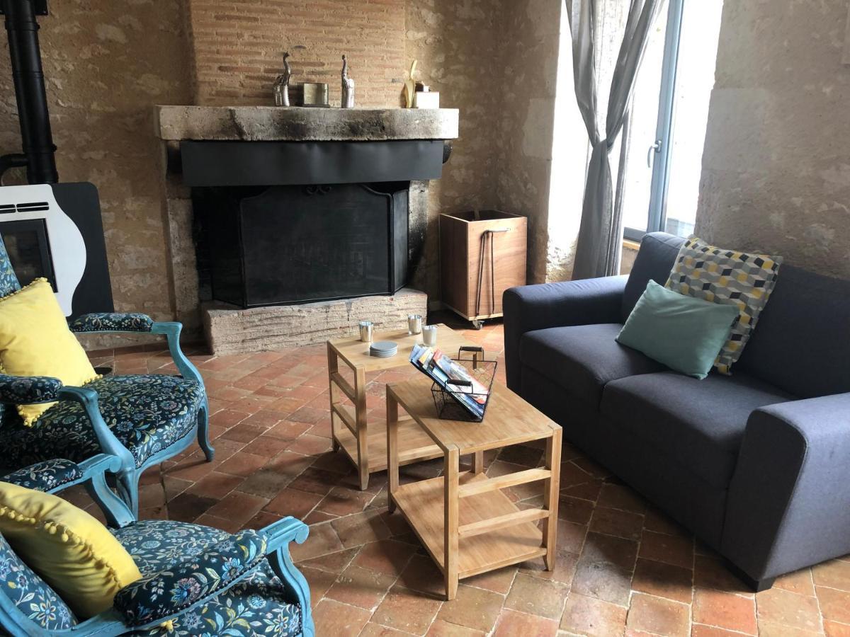 Villa La Maison de Lili à La Chapelle-Saint-Martin-en-Plaine Extérieur photo