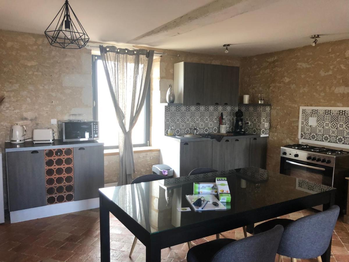 Villa La Maison de Lili à La Chapelle-Saint-Martin-en-Plaine Extérieur photo